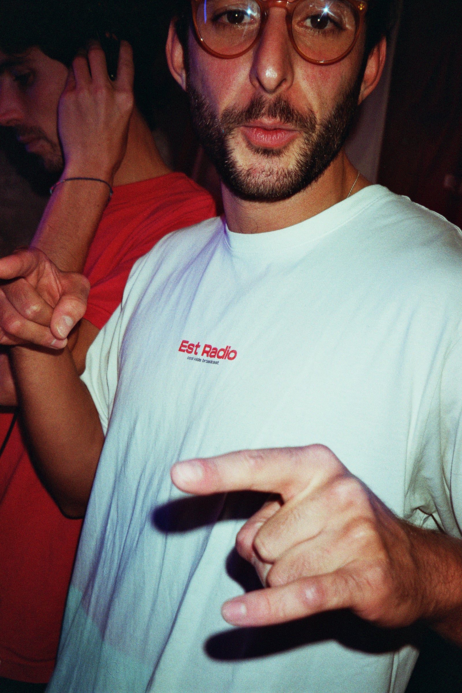 RADIO TEE